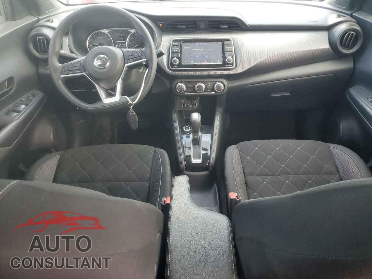 NISSAN KICKS 2019 - 3N1CP5CU3KL565761
