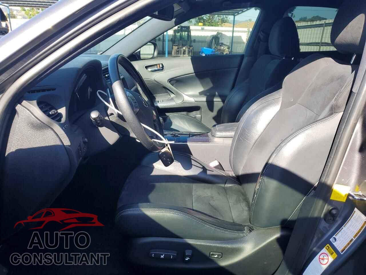 LEXUS IS 2013 - JTHBF5C20D5192951