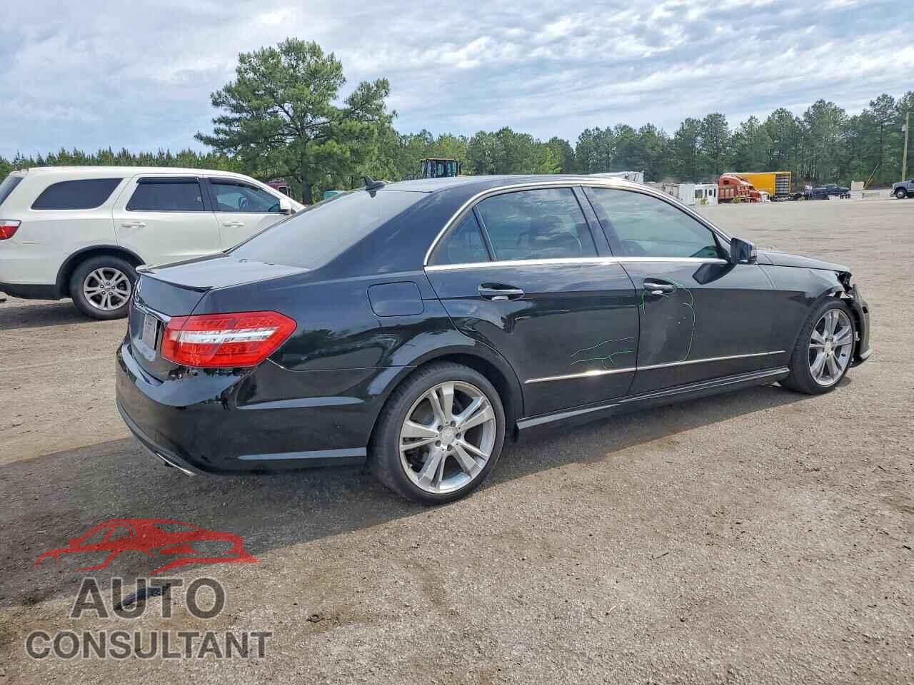 MERCEDES-BENZ E-CLASS 2012 - WDDHF5KB1CA535873