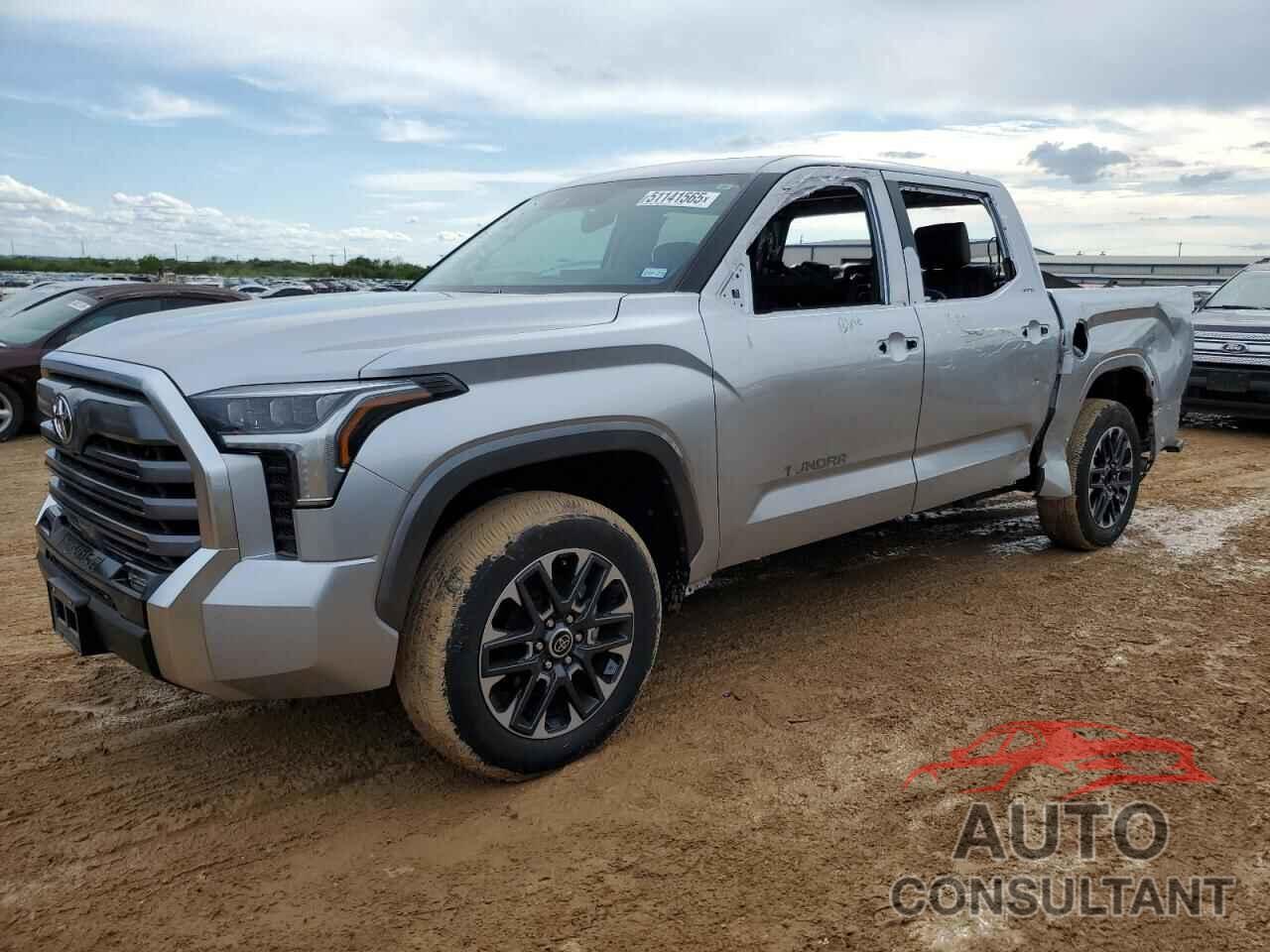 TOYOTA TUNDRA 2024 - 5TFJA5DB3RX138145