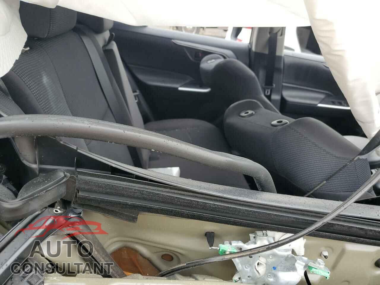 TOYOTA RAV4 2019 - 2T3F1RFVXKC035899