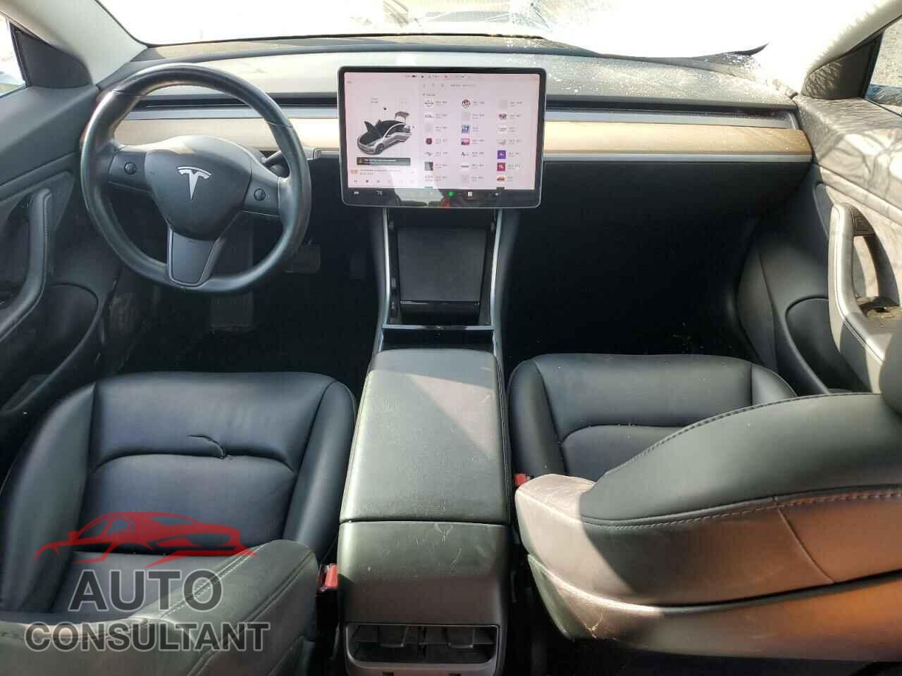 TESLA MODEL 3 2018 - 5YJ3E1EA3JF037536