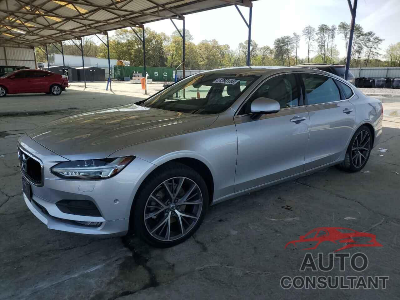 VOLVO S90 2018 - LVY982MK7JP038401