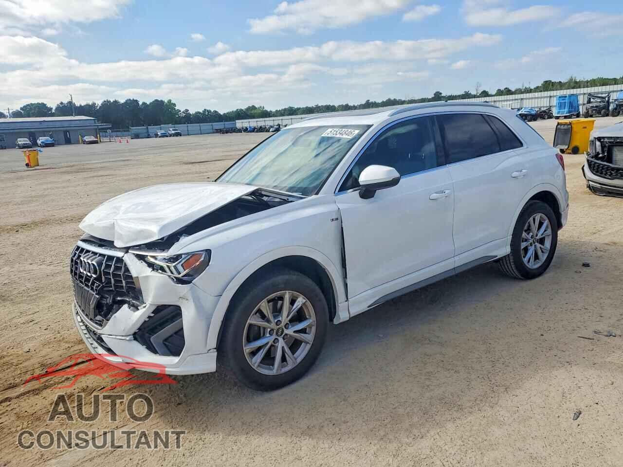 AUDI Q3 2023 - WA1DECF31P1045565