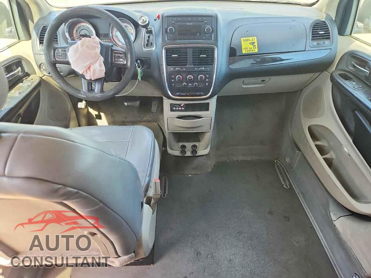 DODGE CARAVAN 2013 - 2C7WDGBG4DR780746