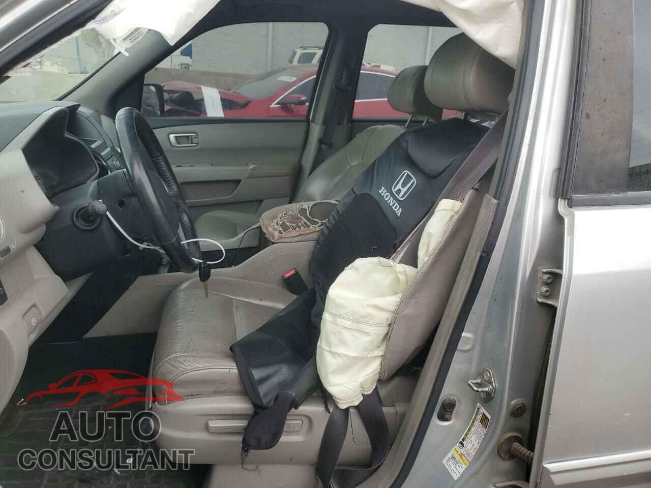 HONDA PILOT 2011 - 5FNYF4H54BB025755