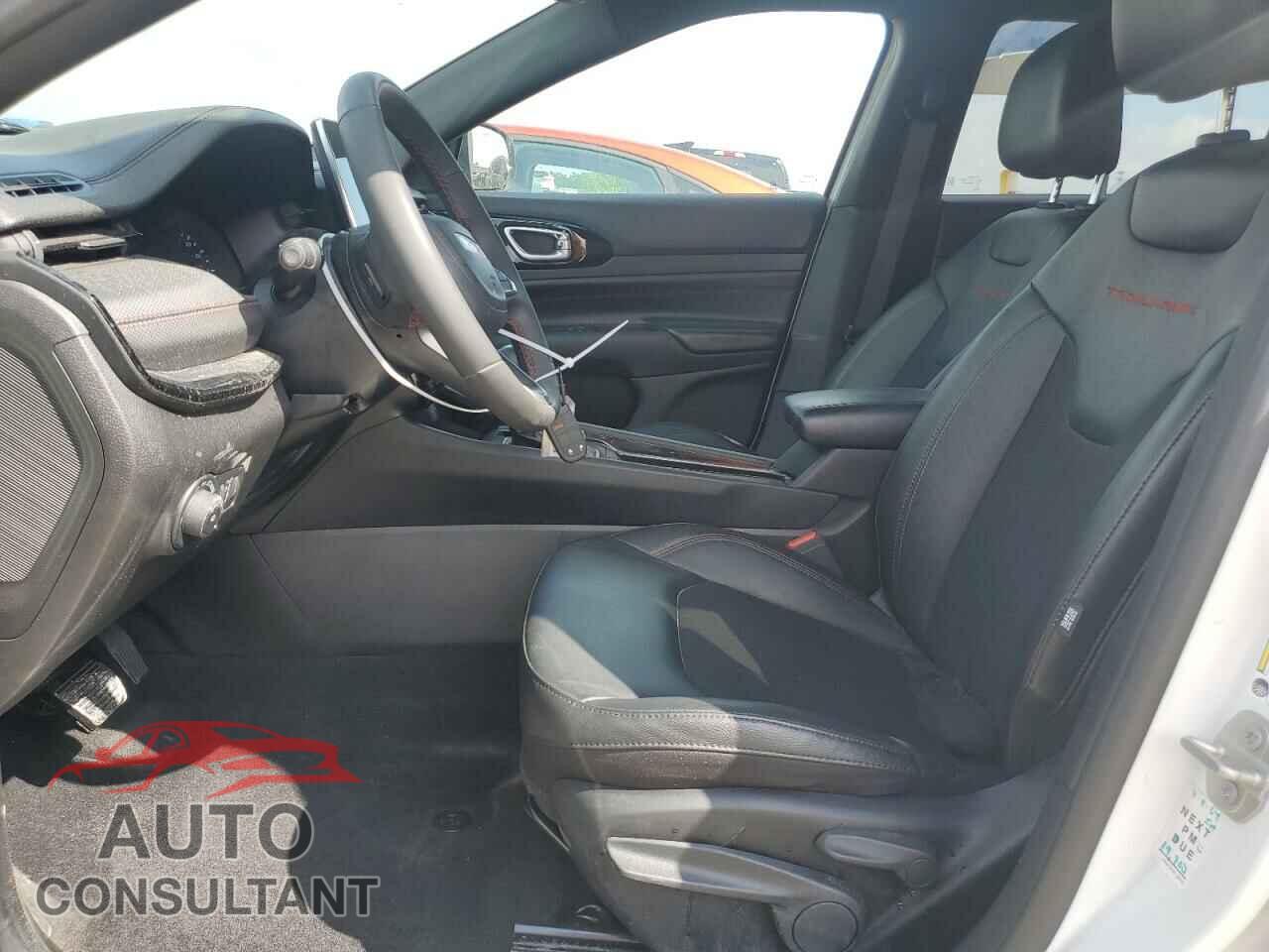 JEEP COMPASS 2024 - 3C4NJDDN0RT608584