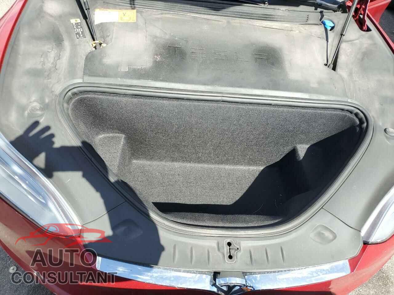 TESLA MODEL S 2018 - 5YJSA1E26JF260623