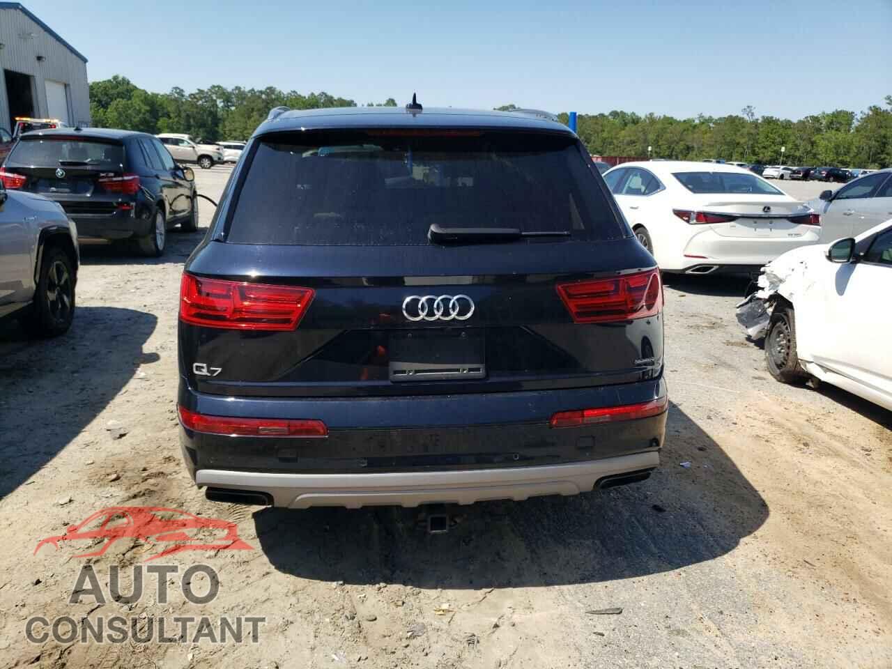 AUDI Q7 2017 - WA1LHBF7XHD044012