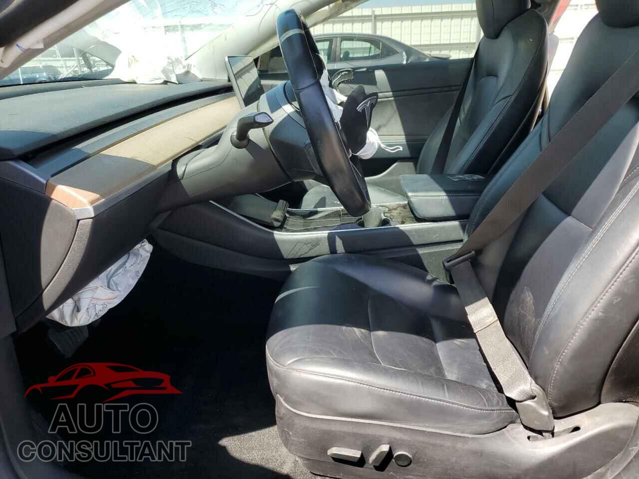 TESLA MODEL 3 2018 - 5YJ3E1EA1JF037051