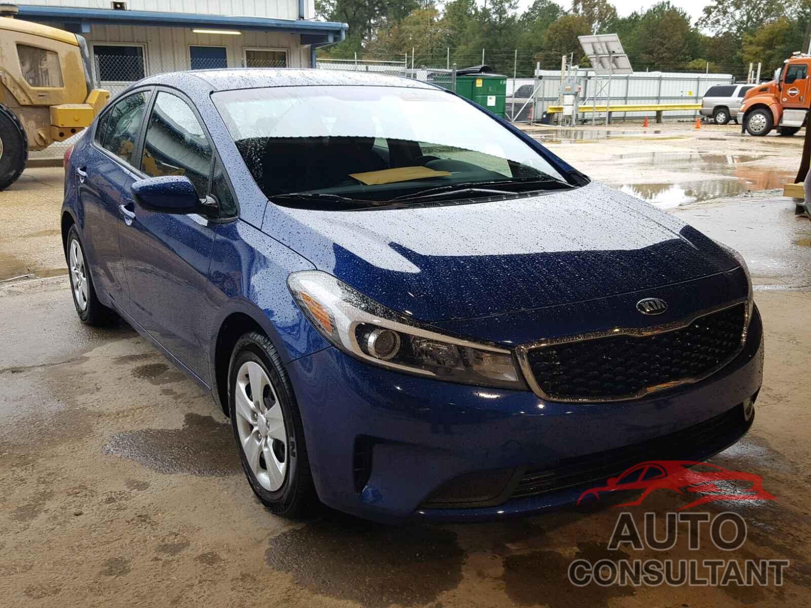 KIA FORTE 2018 - 3KPFK4A73JE211287