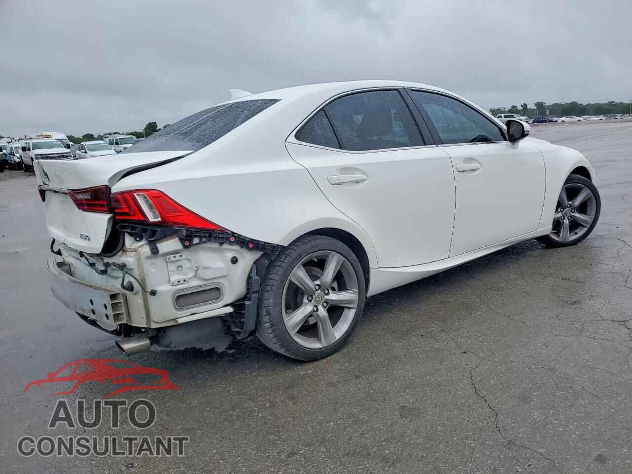 LEXUS IS 2014 - JTHBE1D21E5002697