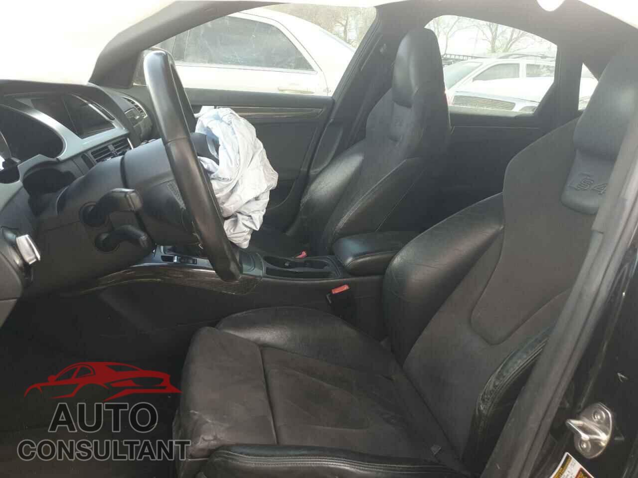 AUDI S4/RS4 2011 - WAUDGAFL5BA098909