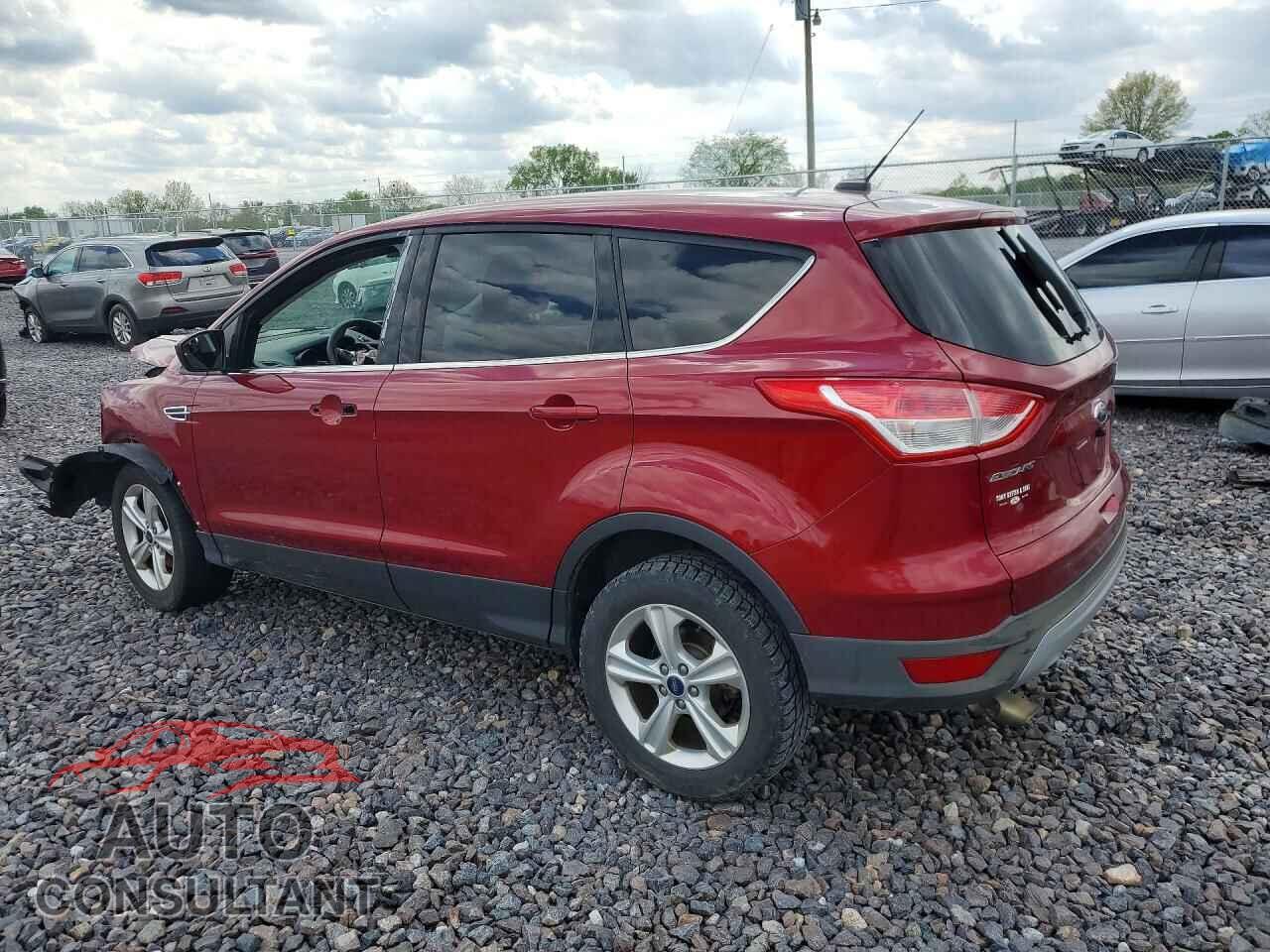 FORD ESCAPE 2013 - 1FMCU0GX5DUD36645