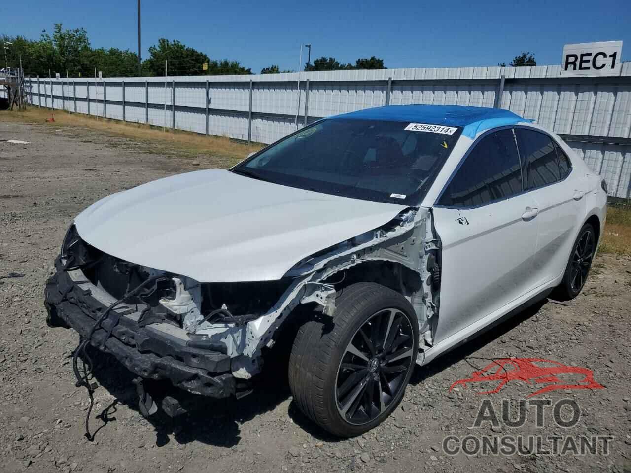 TOYOTA CAMRY 2019 - 4T1B61HK8KU764267