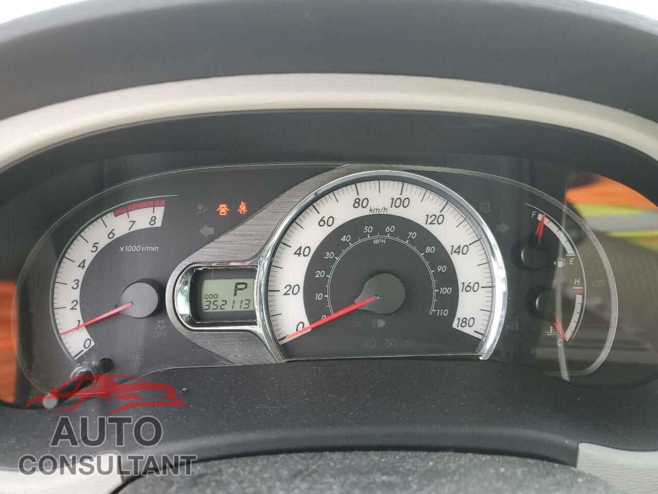 TOYOTA SIENNA 2011 - 5TDXK3DC5BS030822