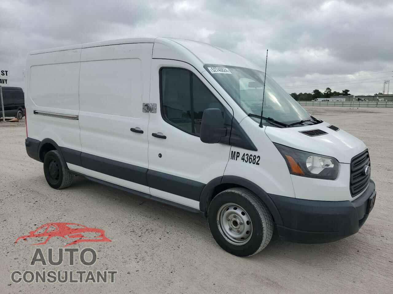 FORD TRANSIT 2018 - 1FTYR2CM4JKA47461