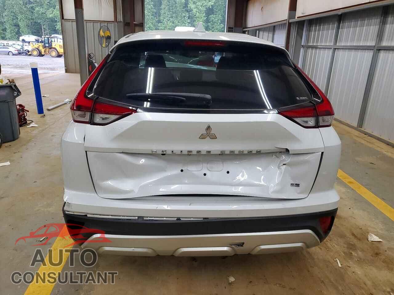 MITSUBISHI ECLIPSE 2024 - JA4ATWAA6RZ044982