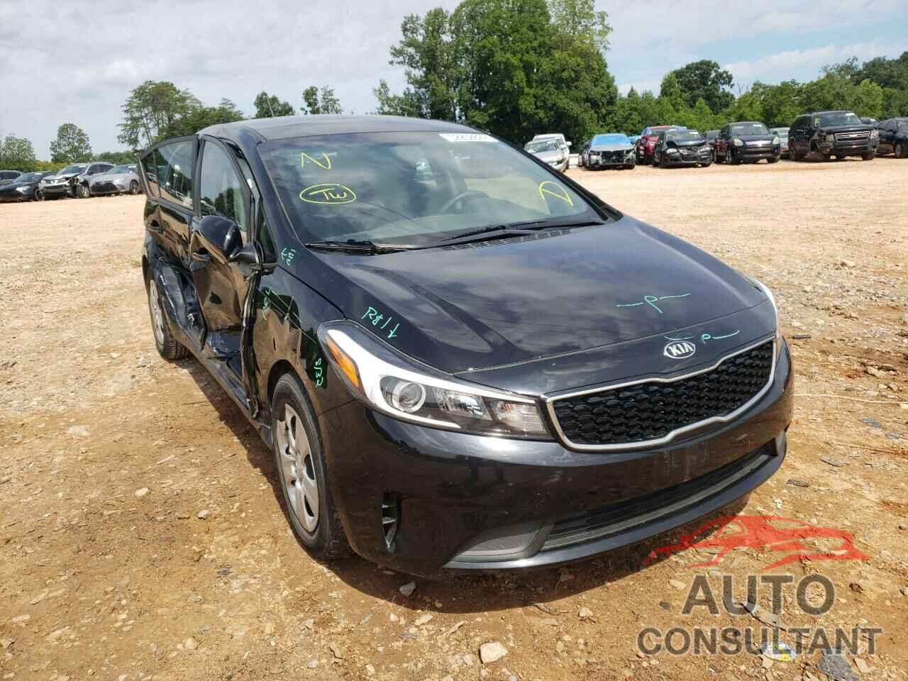 KIA FORTE 2017 - KNAFK5A81H5676099