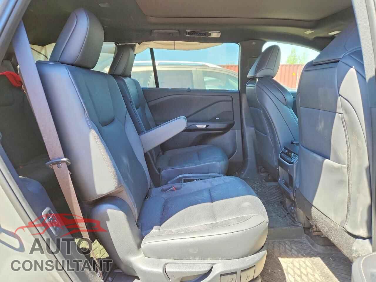 LEXUS UNKNOWN 2025 - 5TDABAB65SS011968