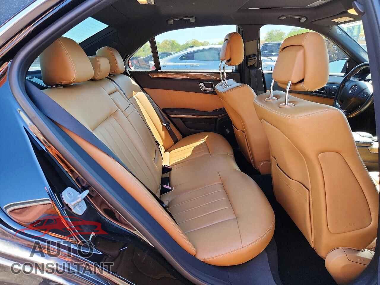 MERCEDES-BENZ E-CLASS 2011 - WDDHF8HB4BA290252