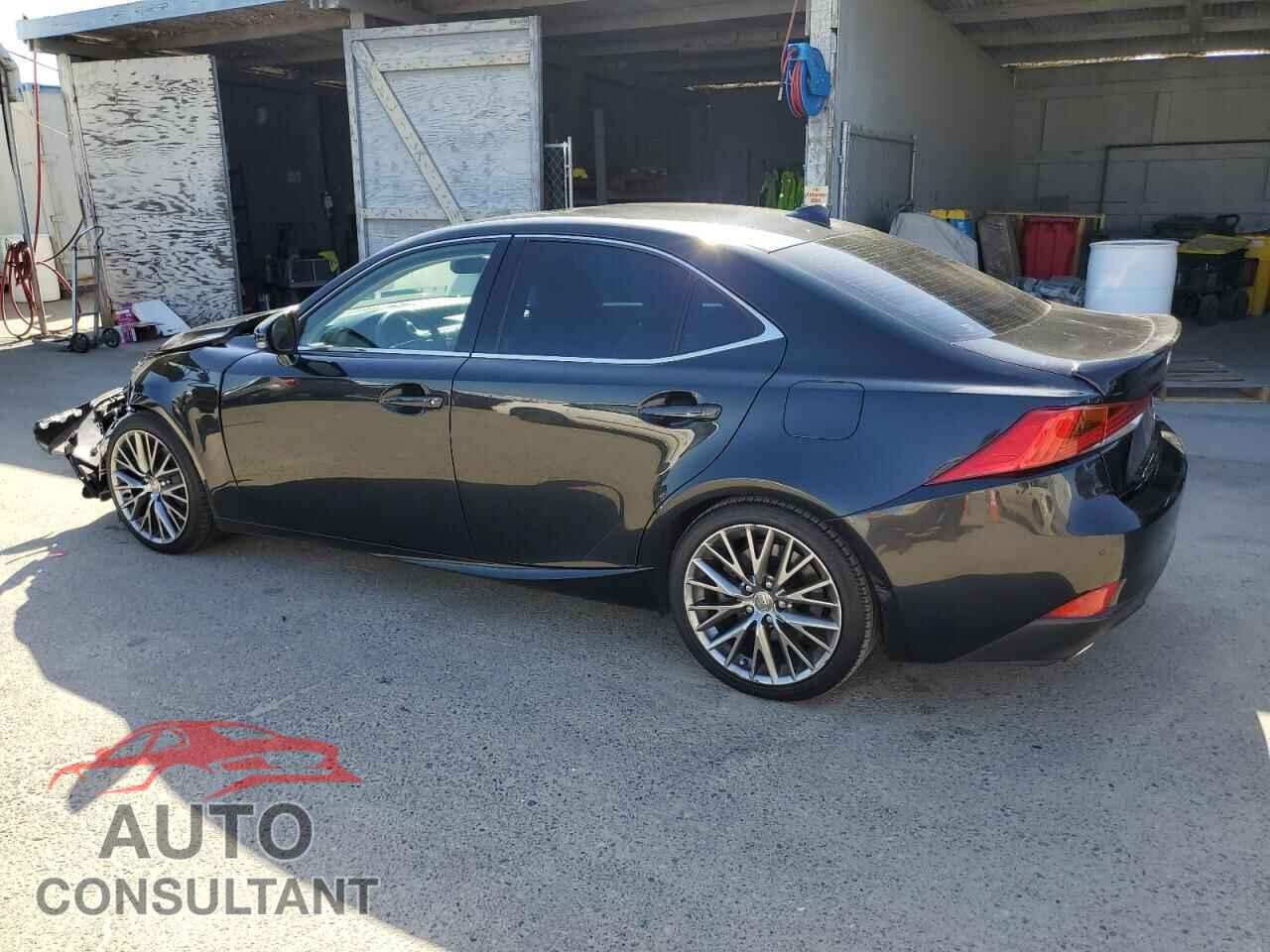 LEXUS IS 2019 - JTHBA1D20K5095087