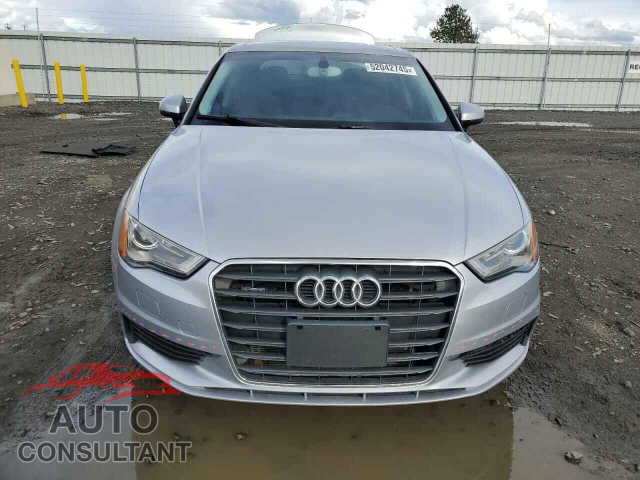 AUDI A3 2015 - WAUEFHFF3F1137187