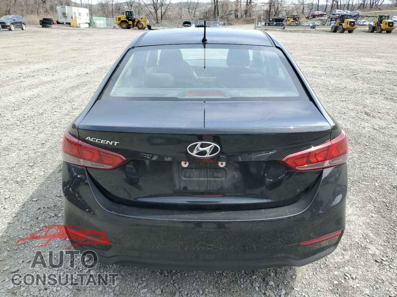 HYUNDAI ACCENT 2018 - 3KPC24A37JE033710