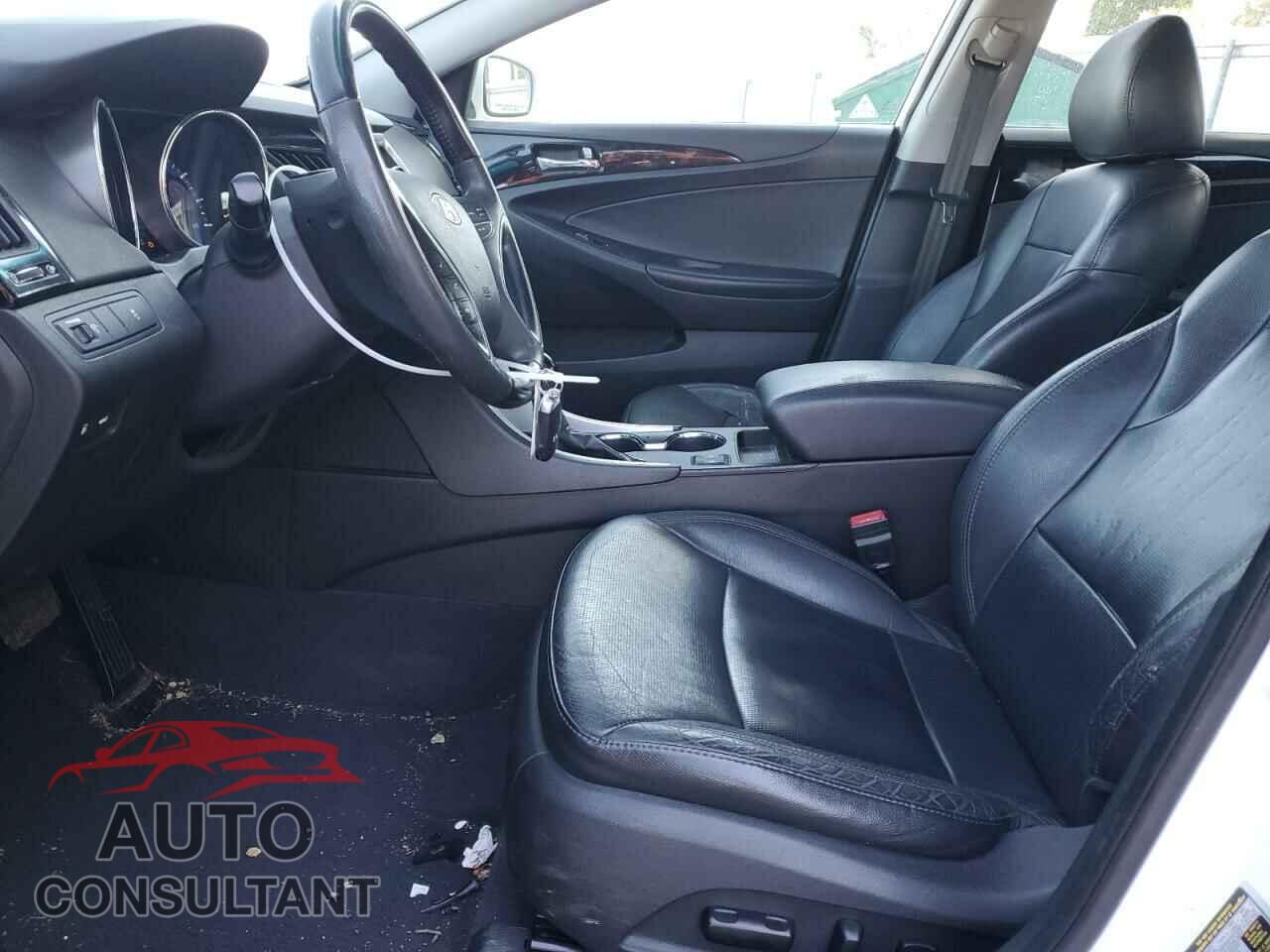 HYUNDAI SONATA 2011 - 5NPEC4AC0BH102126