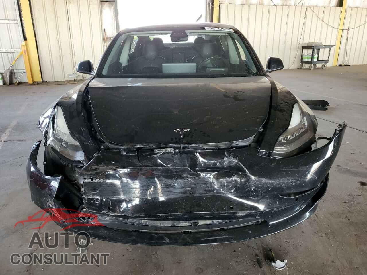 TESLA MODEL 3 2019 - 5YJ3E1EA5KF296952