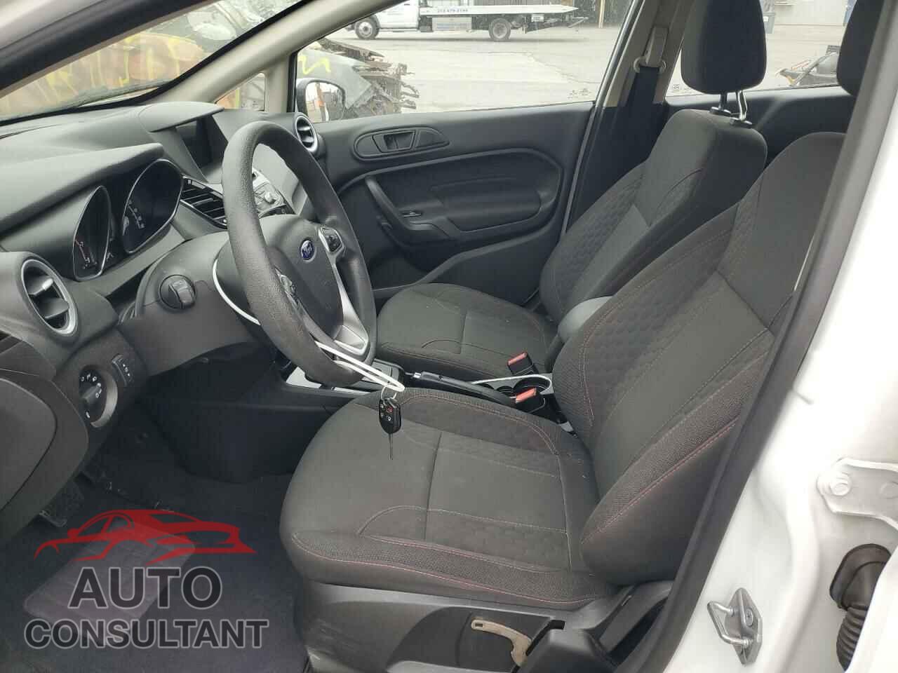 FORD FIESTA 2017 - 3FADP4EJ4HM159656