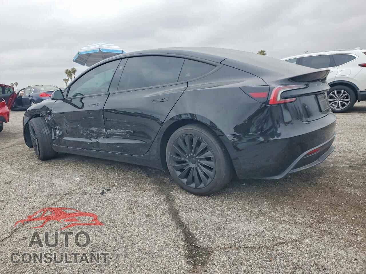 TESLA MODEL 3 2025 - 5YJ3E1EA3SF983637