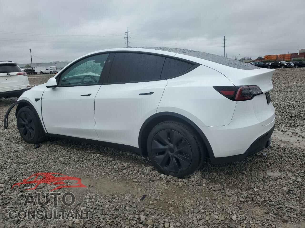 TESLA MODEL Y 2024 - 7SAYGDEE4RA327350