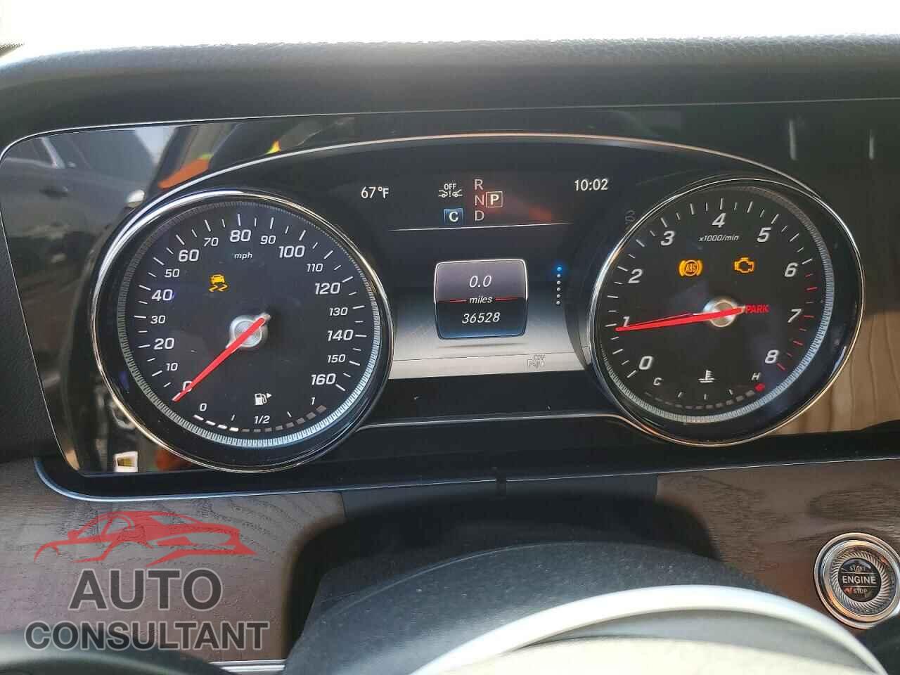 MERCEDES-BENZ E-CLASS 2018 - WDDZF4KB1JA472284