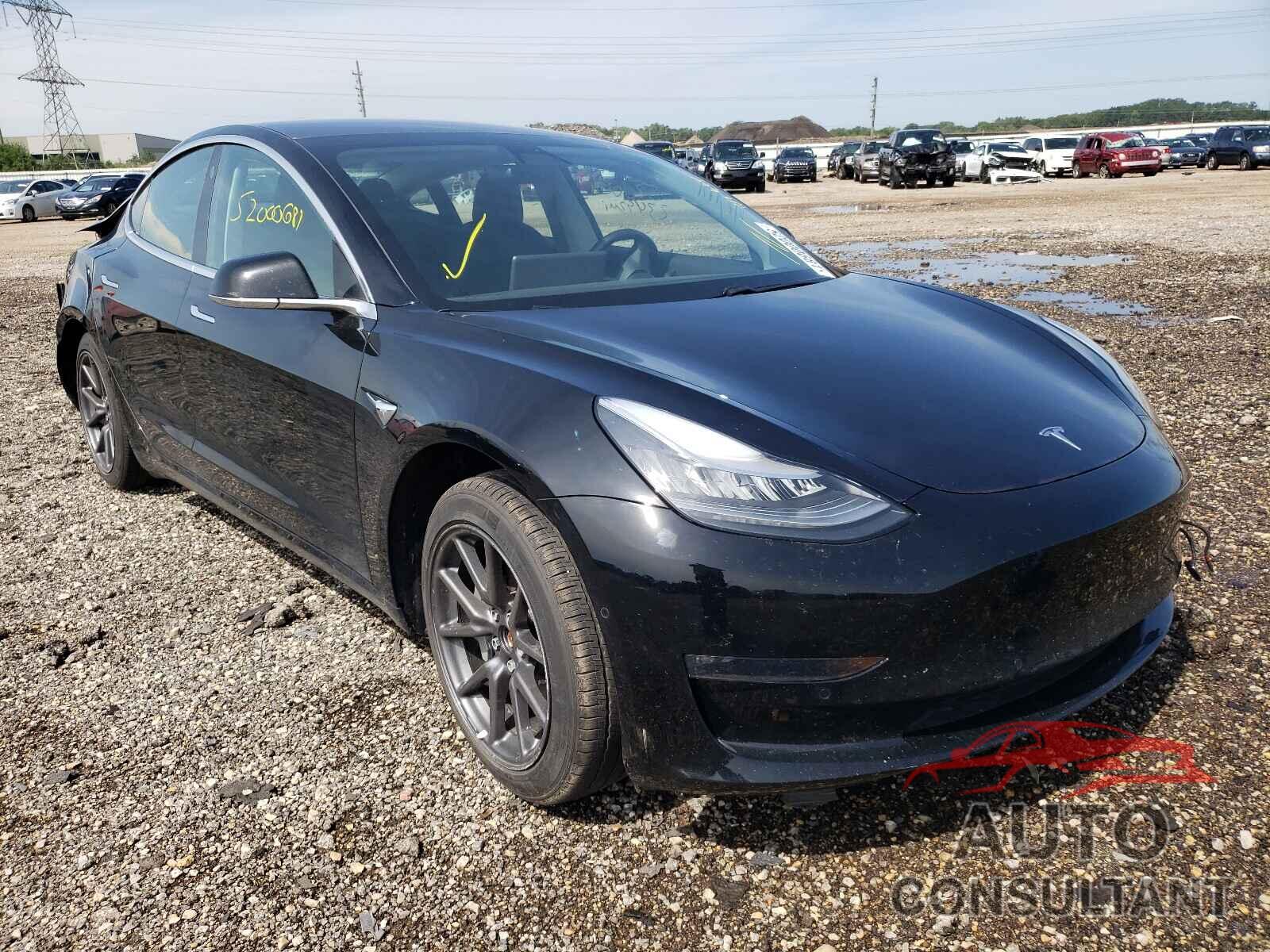 TESLA MODEL 3 2019 - 5YJ3E1EB2KF197028