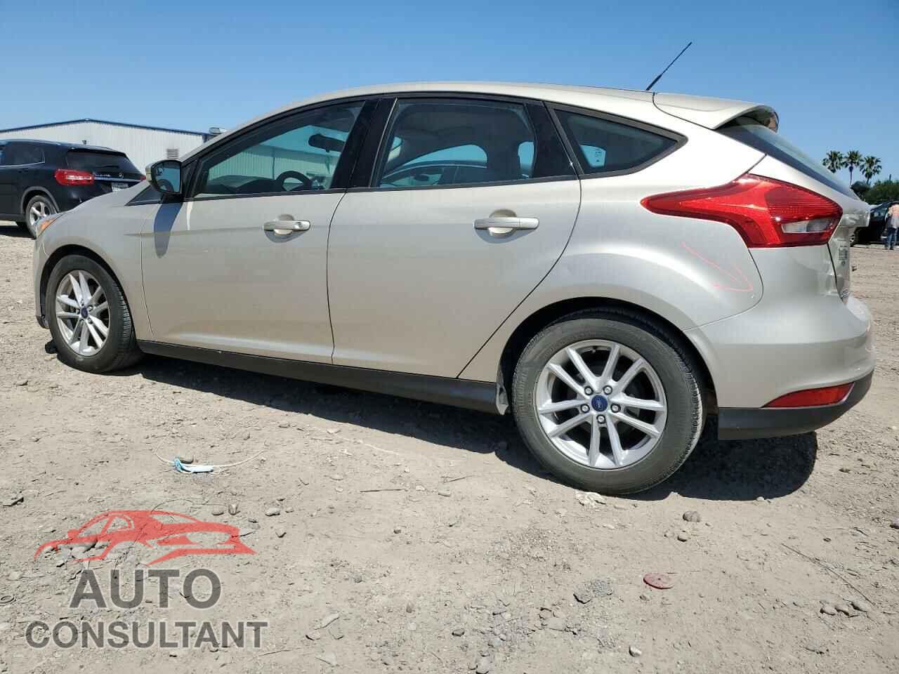 FORD FOCUS 2017 - 1FADP3K26HL303393