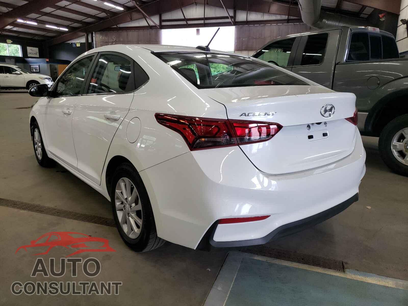 HYUNDAI ACCENT 2019 - 3KPC24A3XKE070669