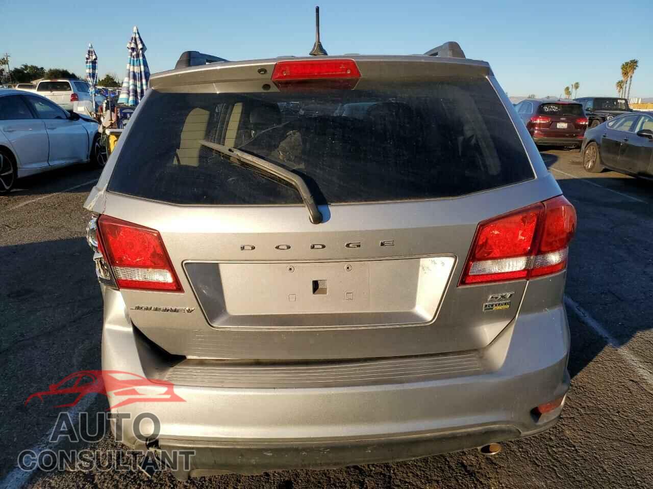 DODGE JOURNEY 2015 - 3C4PDCBGXFT678698