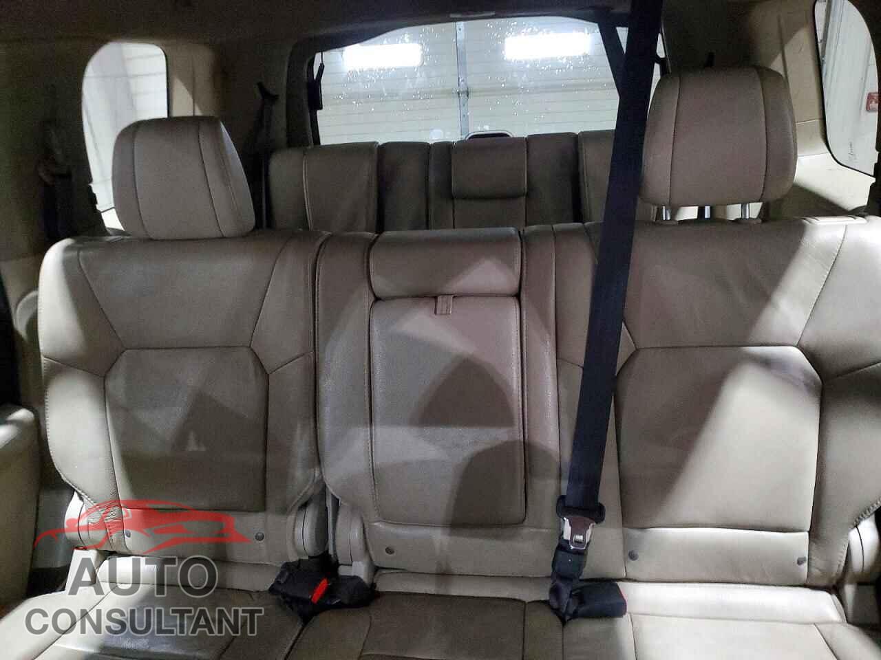 HONDA PILOT 2013 - 5FNYF4H50DB004792