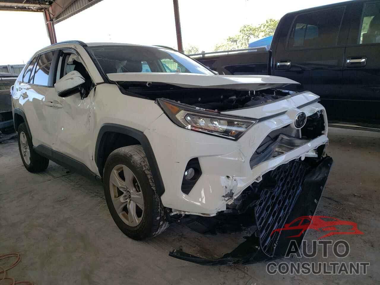TOYOTA RAV4 2021 - 2T3W1RFV5MC094362