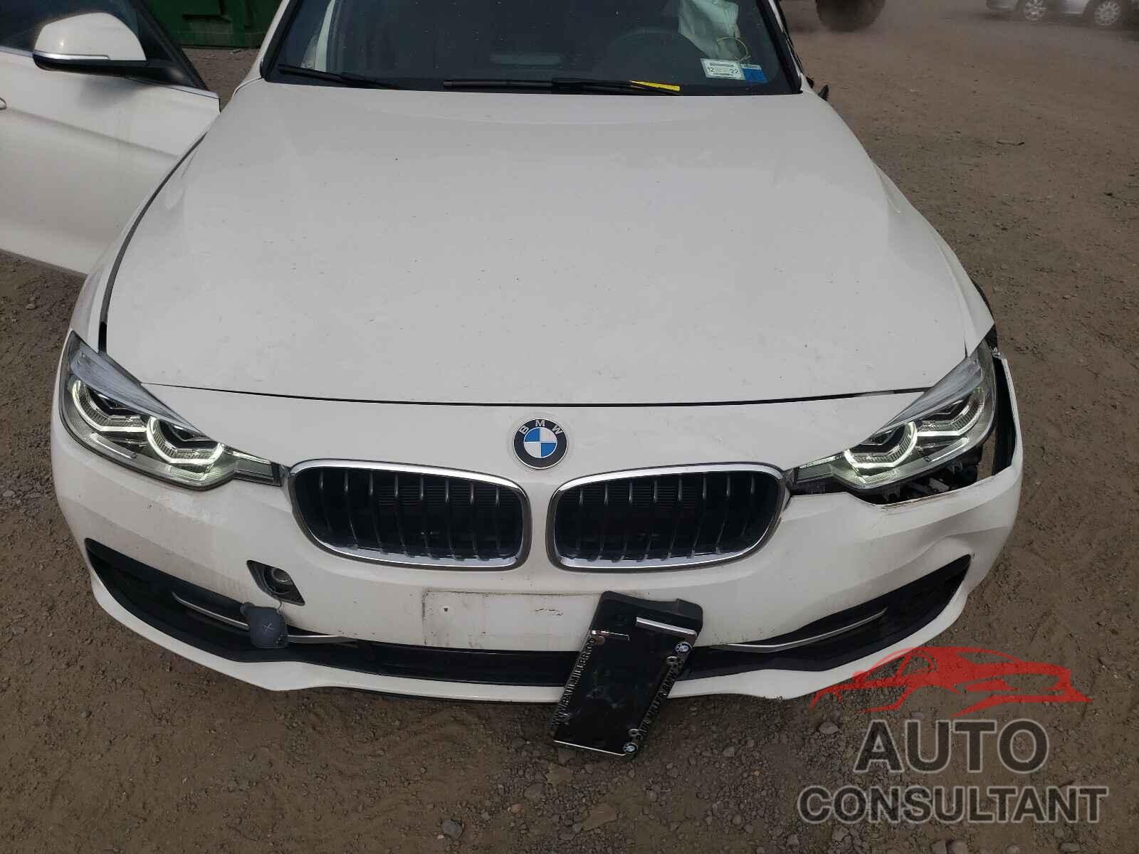 BMW 3 SERIES 2018 - WBA8D9C50JA607897