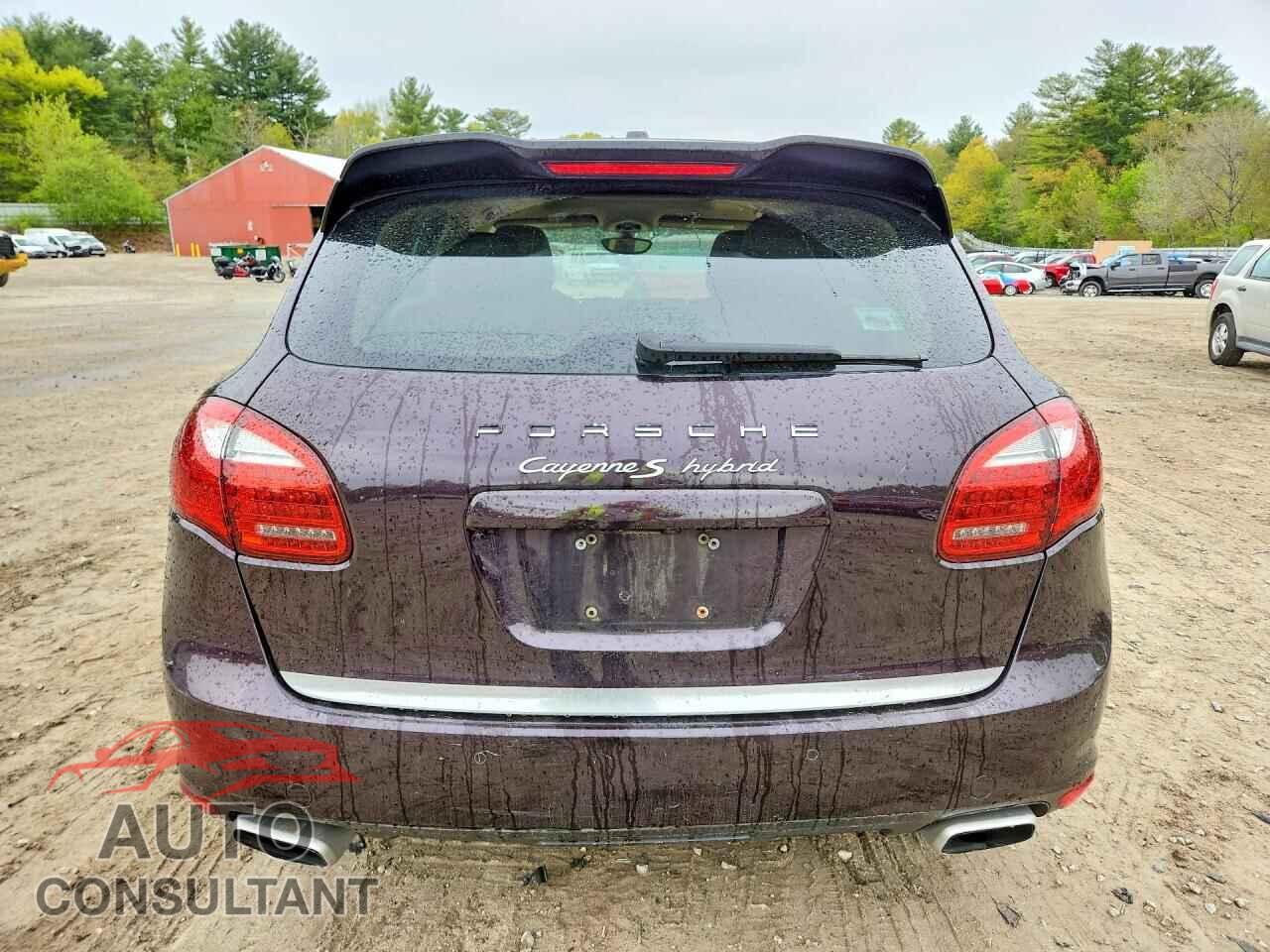 PORSCHE CAYENNE 2012 - WP1AE2A2XCLA90017