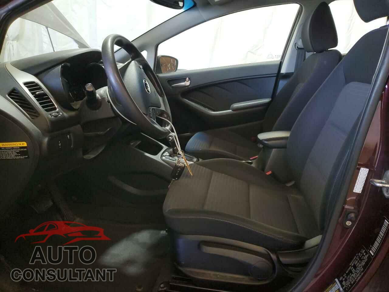 KIA FORTE 2017 - 3KPFL4A7XHE011708