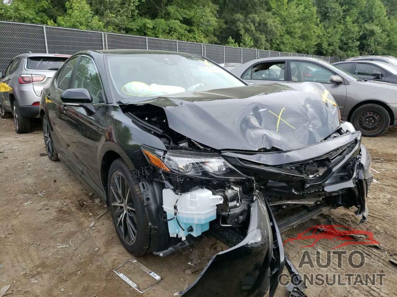 TOYOTA CAMRY 2022 - 4T1G11AK1NU668869