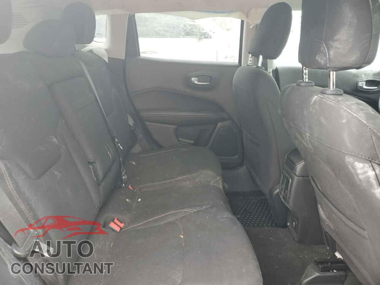 JEEP COMPASS 2018 - 3C4NJDAB4JT457778