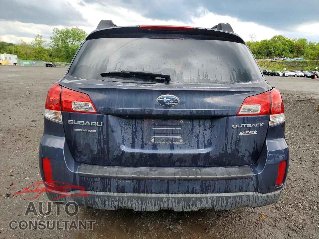 SUBARU OUTBACK 2013 - 4S4BRBGC8D3216317