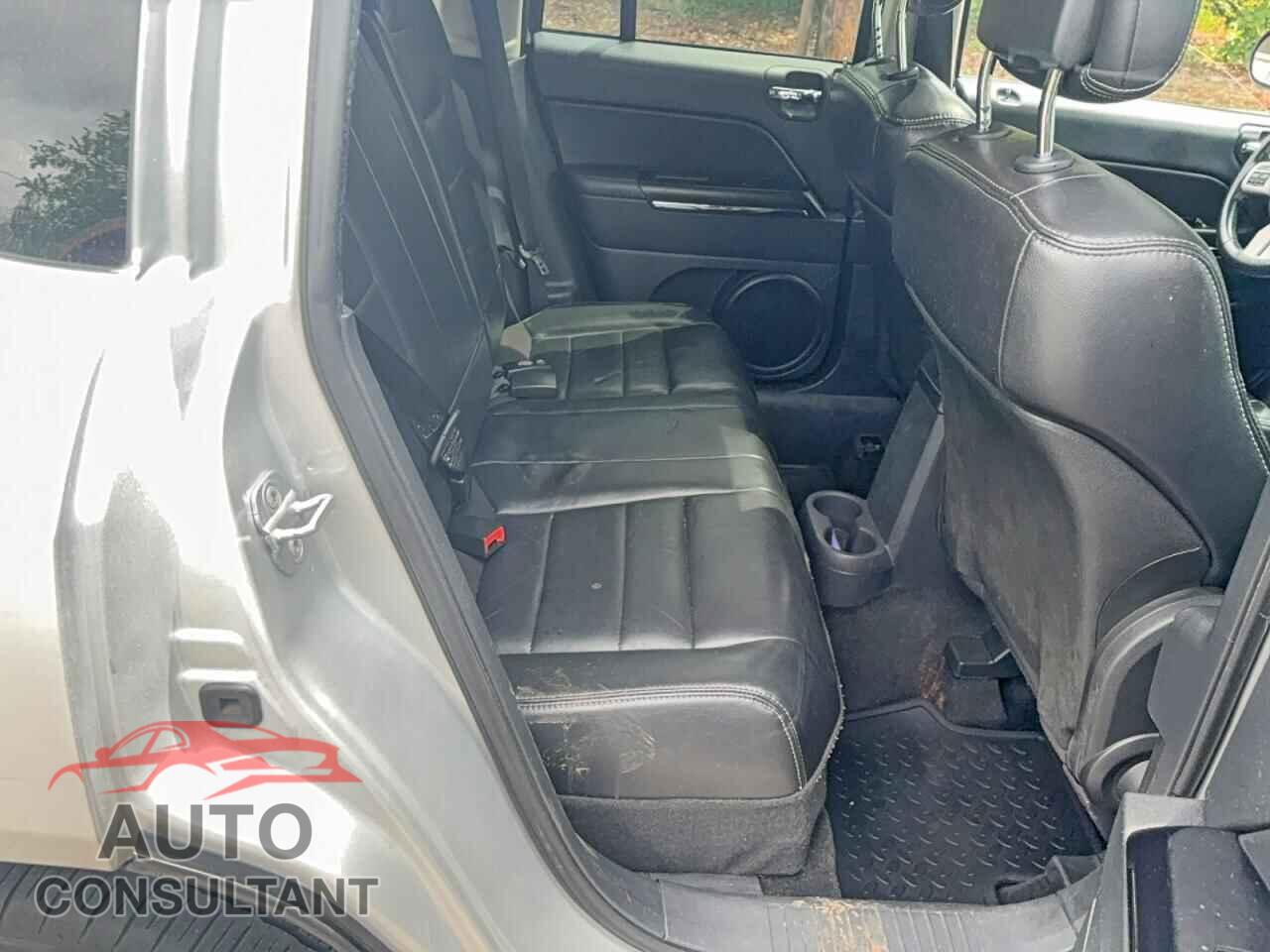 JEEP COMPASS 2013 - 1C4NJDCB3DD114483