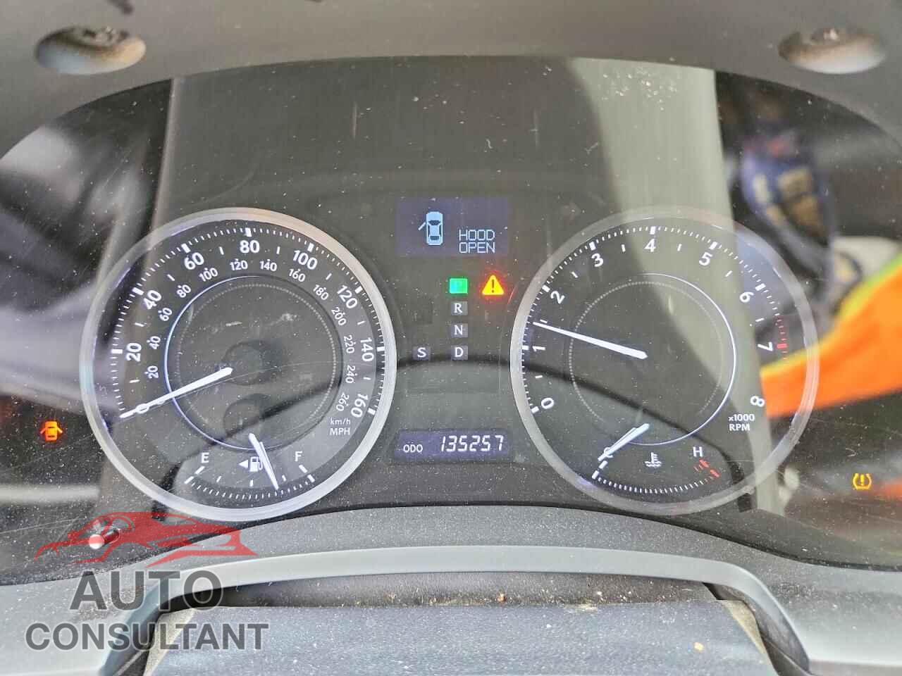 LEXUS IS 2012 - JTHFE2C27C2507246