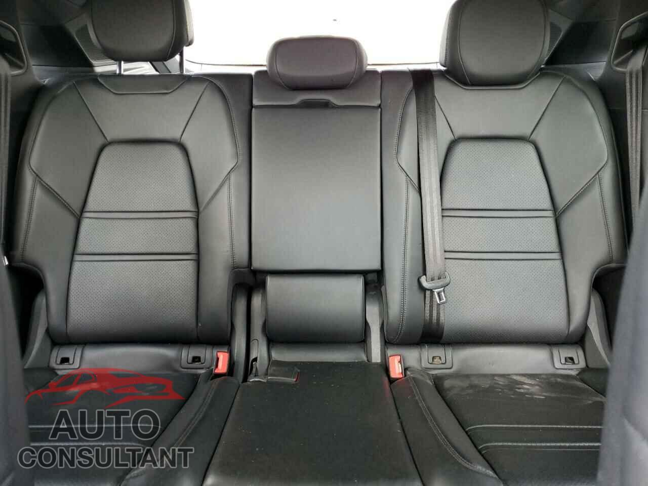 PORSCHE CAYENNE 2020 - WP1BB2AY7LDA57018