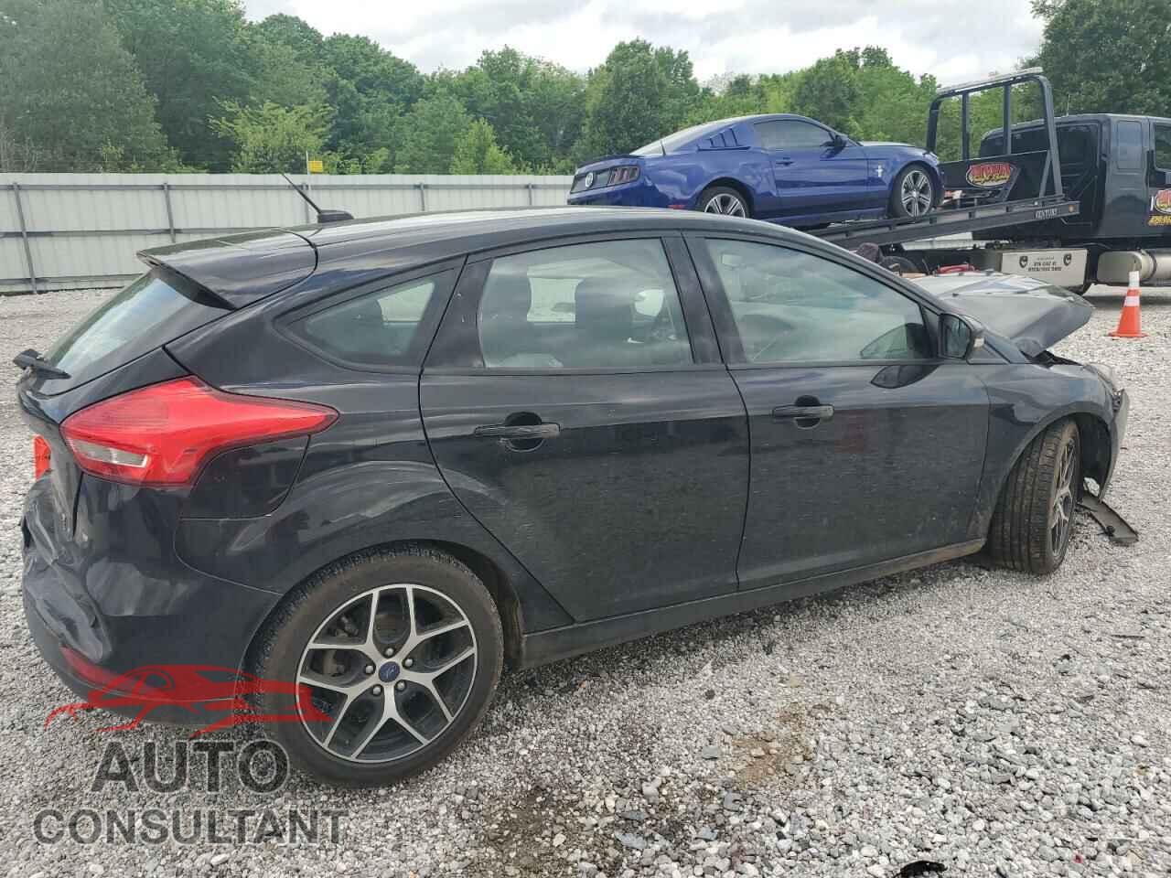 FORD FOCUS 2017 - 1FADP3M29HL345988